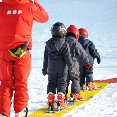 holiday village children la Mongie Snow